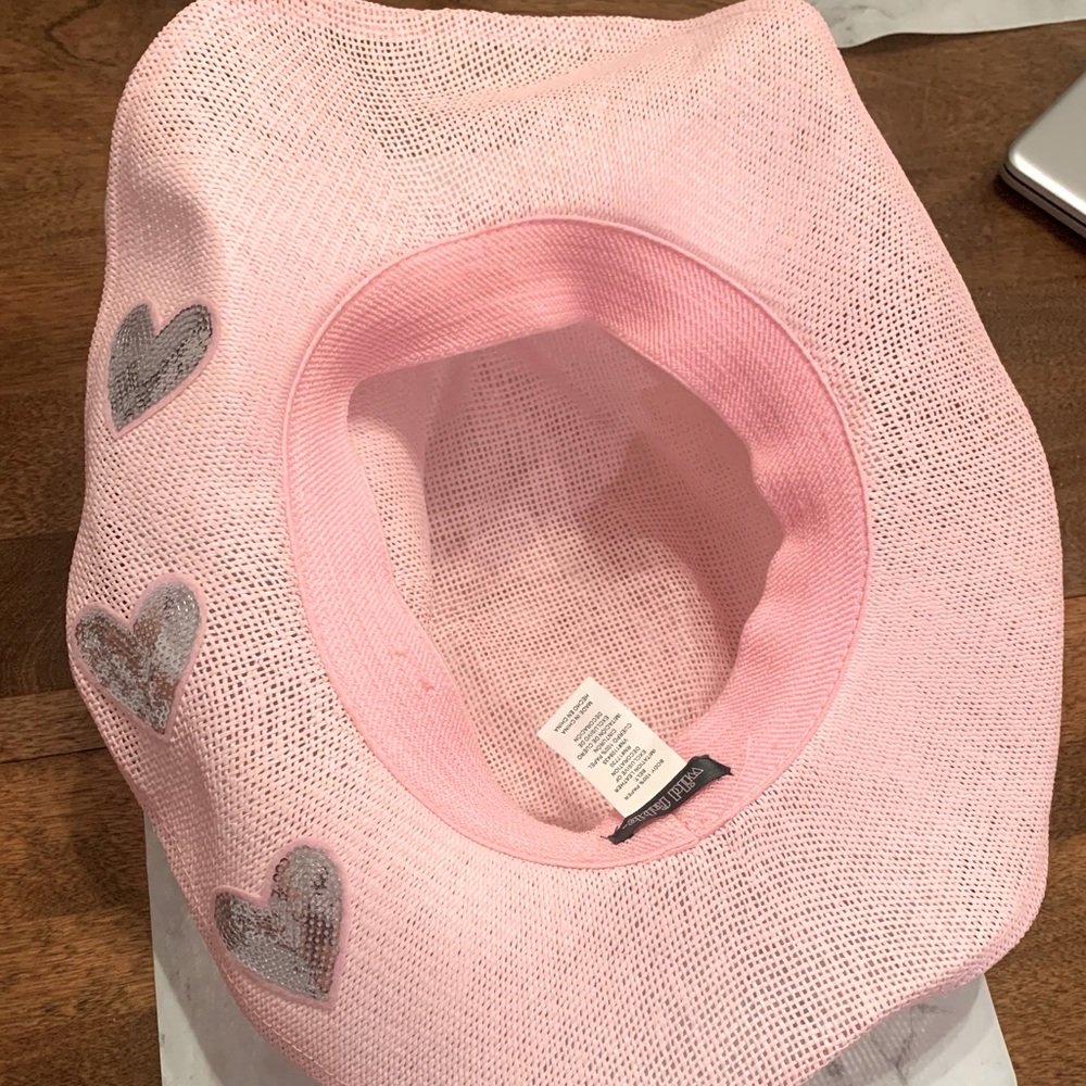 Girl cowboy hat